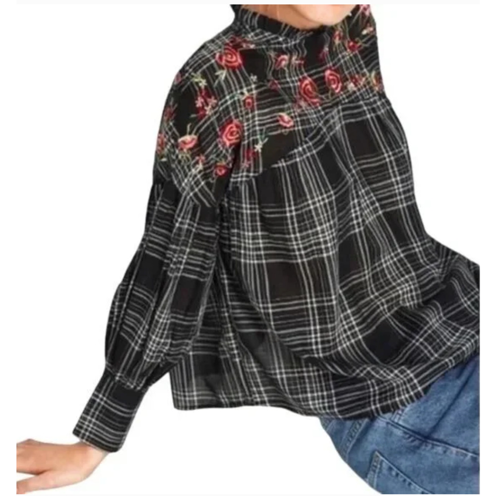 Zara Basic Black Plaid Embroidered Roses Top Boho Festival Cottage English M